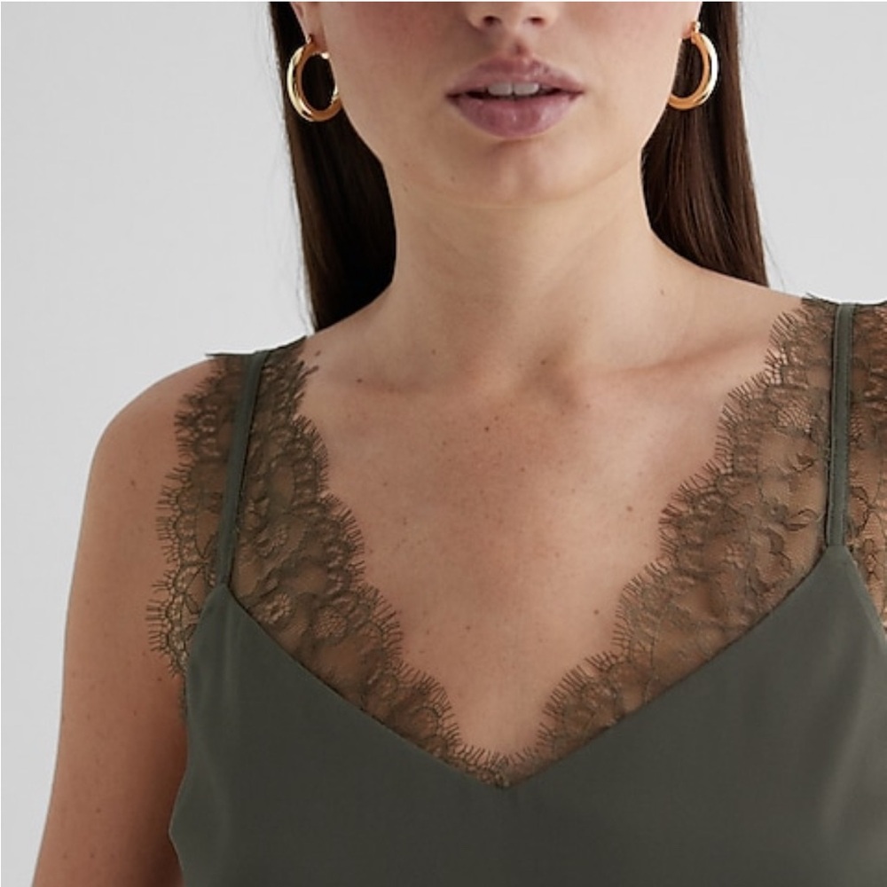 EUC Express Downtown Cami - Olive Green - Size Large